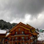 travel-auli-cliff-top-resort