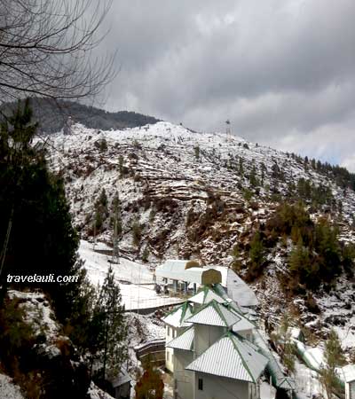 travel-auli-ski-resort-on-acloudy-day