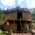 travel-auli-stone-and-mud-house-in-gonkh