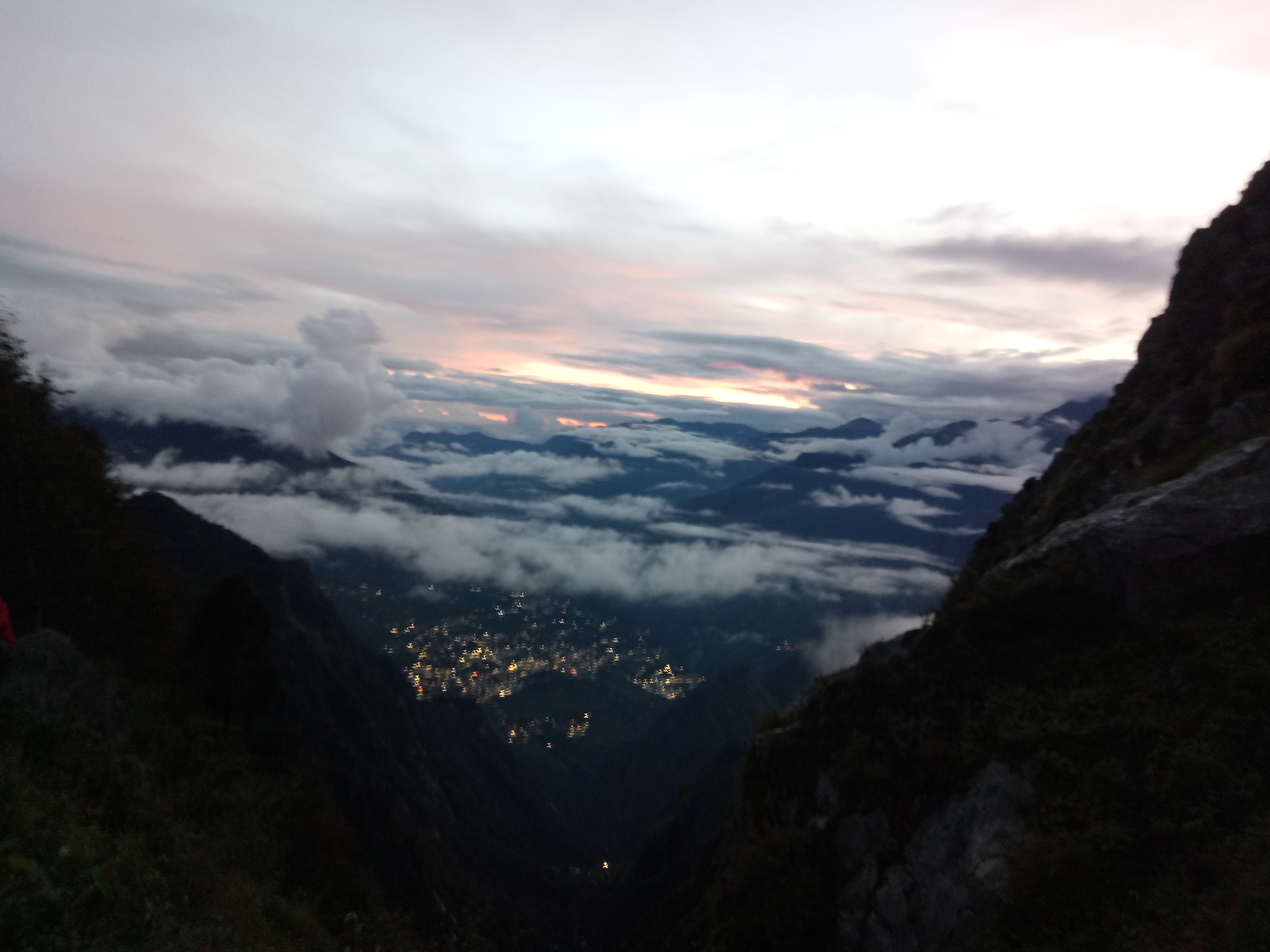 view of joshimath town from sondhar