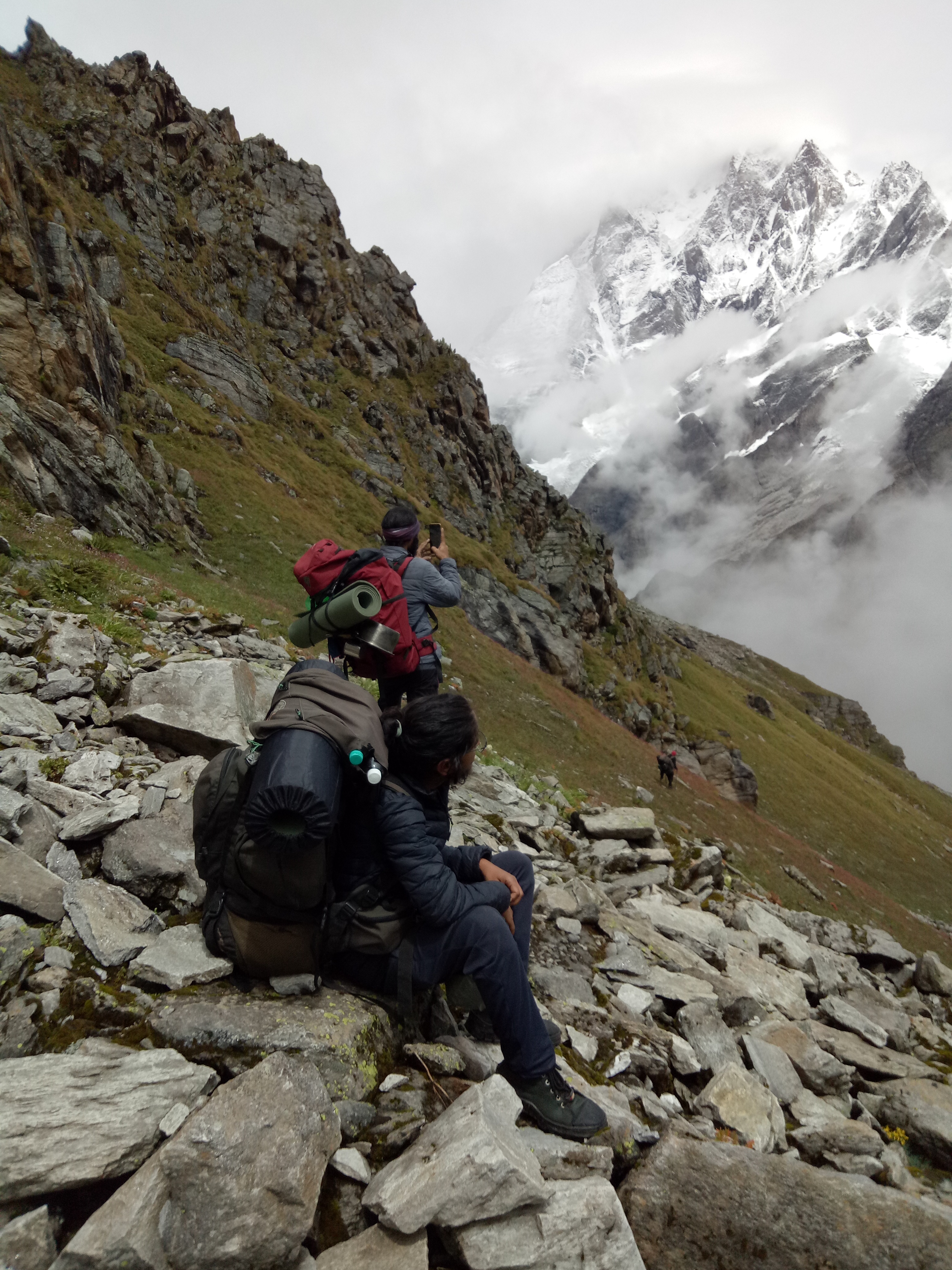 descend from the kunkhul pass