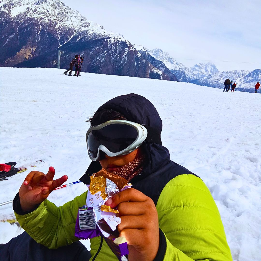 refreshments for exhausted kids on the ski slopes of Auli