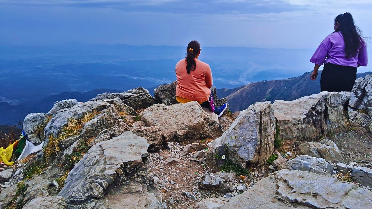 Mesmerizing view of doon valley from George Everest Peak