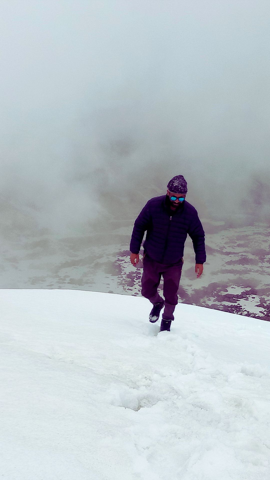 The final ascend : few steps and you are on the summit of Pangarchula peak